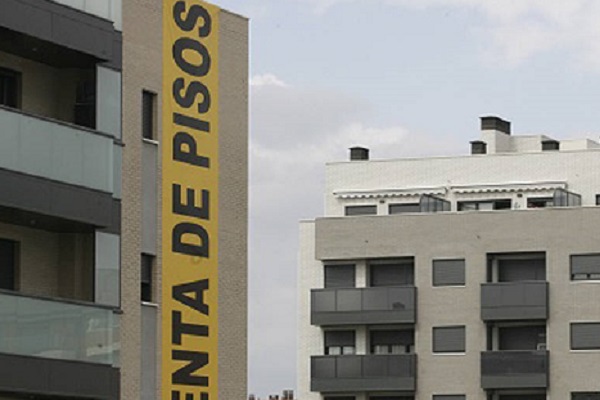 No primeiro trimestre do ano medraron un 15% as compravendas de vivendas en España