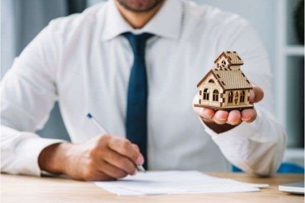 La vivienda en alquiler descendió más de un 50% en los últimos 4 años en Galicia