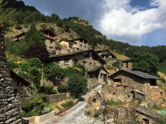 El precio de la vivienda en Andorra bate récords, según Idealista