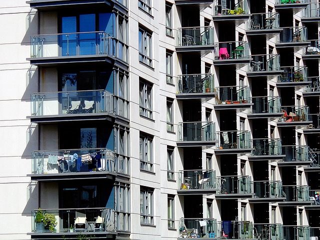 El precio de la vivienda en Reino Unido crece a una tasa muy inferior a la media en octubre: un 0,5 % sobre septiembre