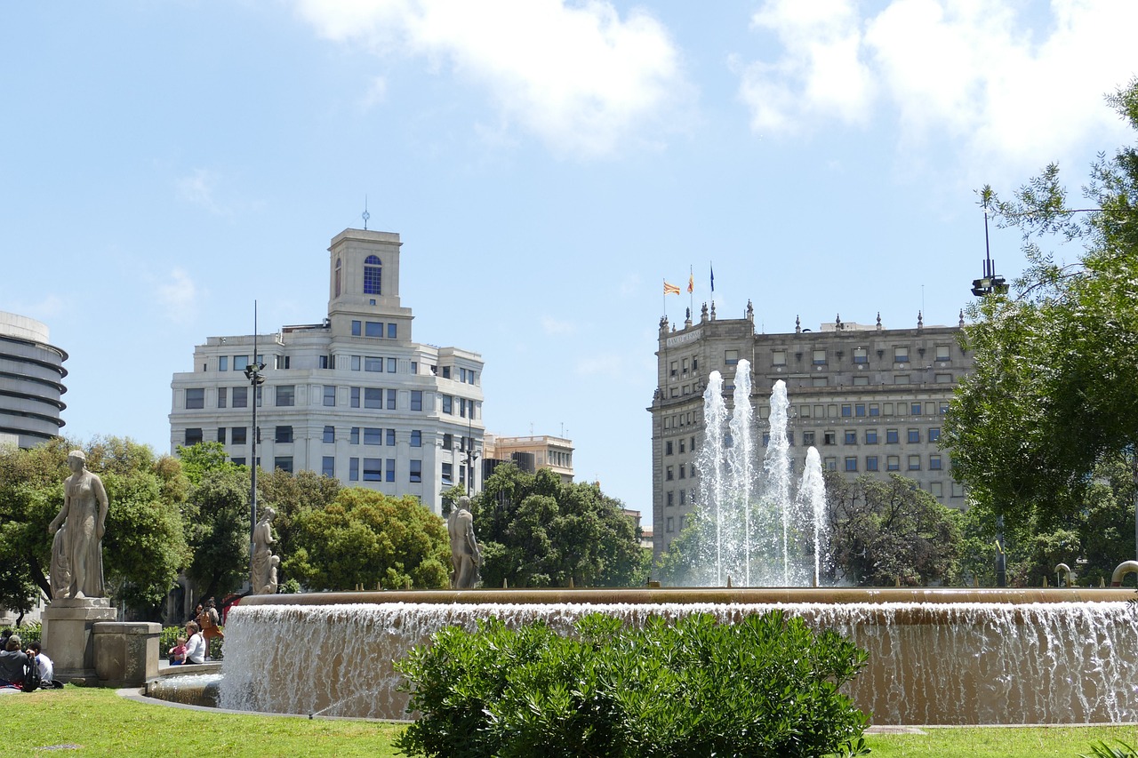 La Generalitat de Catalunya comprará vivienda a grandes propietarios para destinar al alquiler social