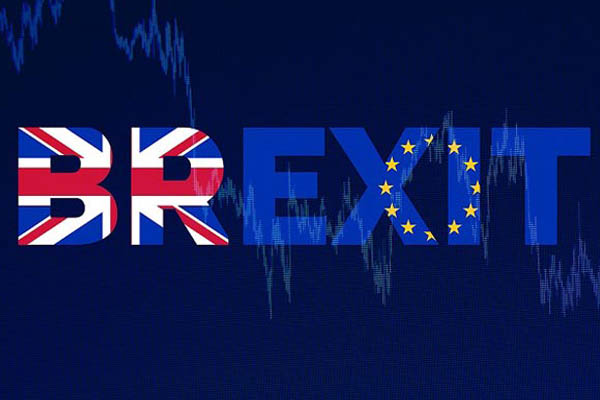 Los británicos necesitan un permiso para comprar casa en algunas zonas costeras españolas como consecuencia del Brexit