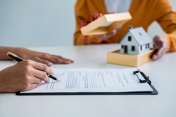 El covid frena 5 años en alza de las ventas de vivienda de segunda mano en la provincia de Pontevedra