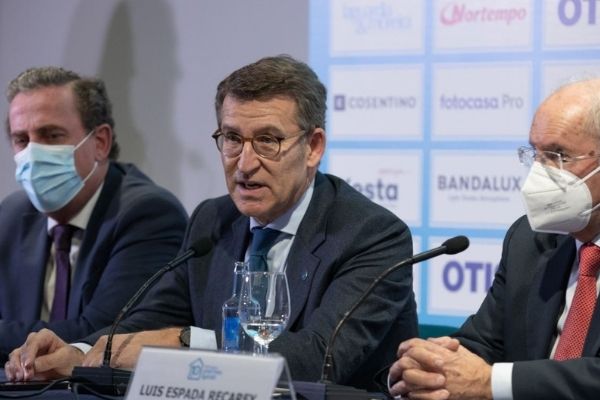 Feijóo resalta que la Xunta acaba de prorrogar el Consorcio Casco Vello de Vigo en el que lleva invertidos 29 M€