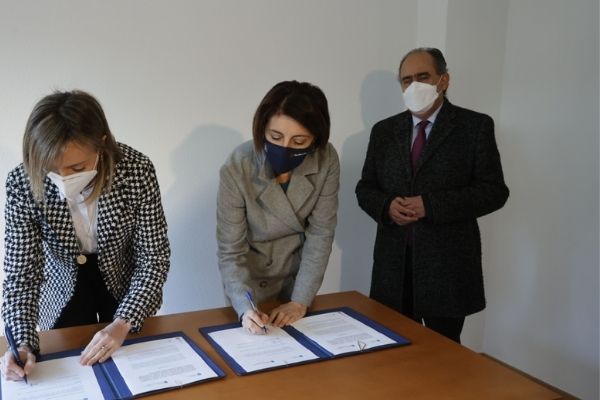  La Xunta rehabilita una docena de viviendas en Ferrol y Viveiro para promover la integración de familias desfavorecidas