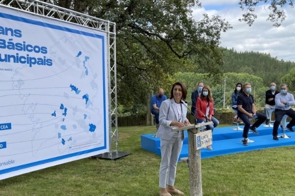 La Xunta inicia la redacción de los planes básicos municipales de nueve ayuntamientos, dotada con 530.000€