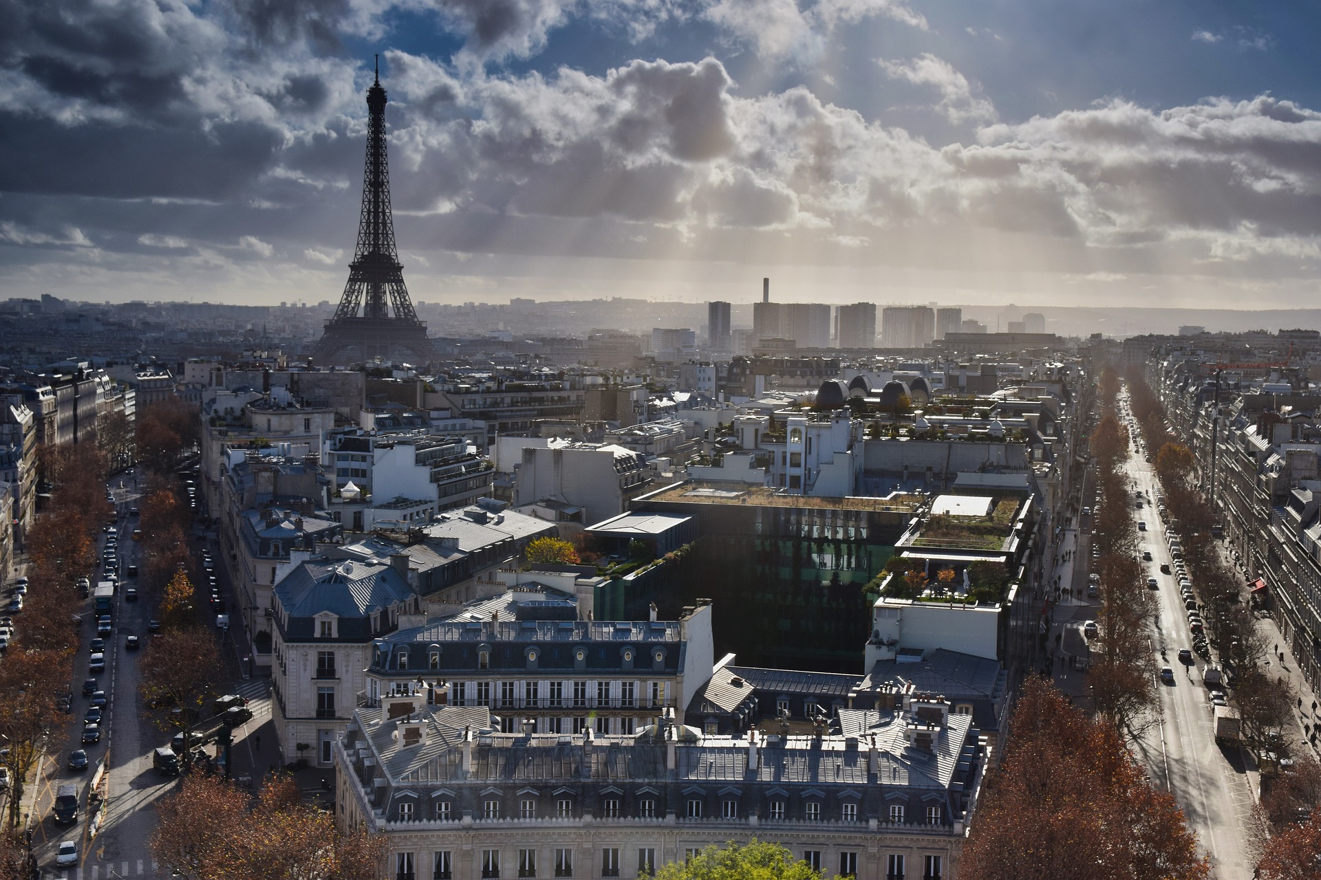 El precio medio de la vivienda baja en la ciudad de París mientras en la de lujo se incrementa