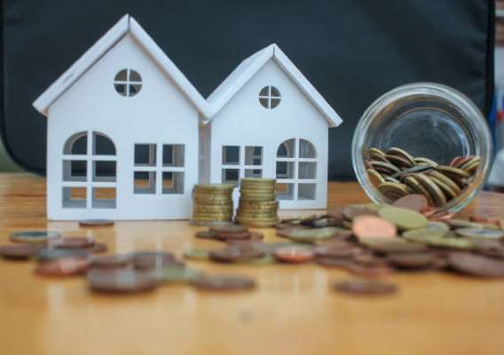 En 2023 los gallegos destinaron el 33% de su salario mensual en el pago del alquiler, según Fotocasa