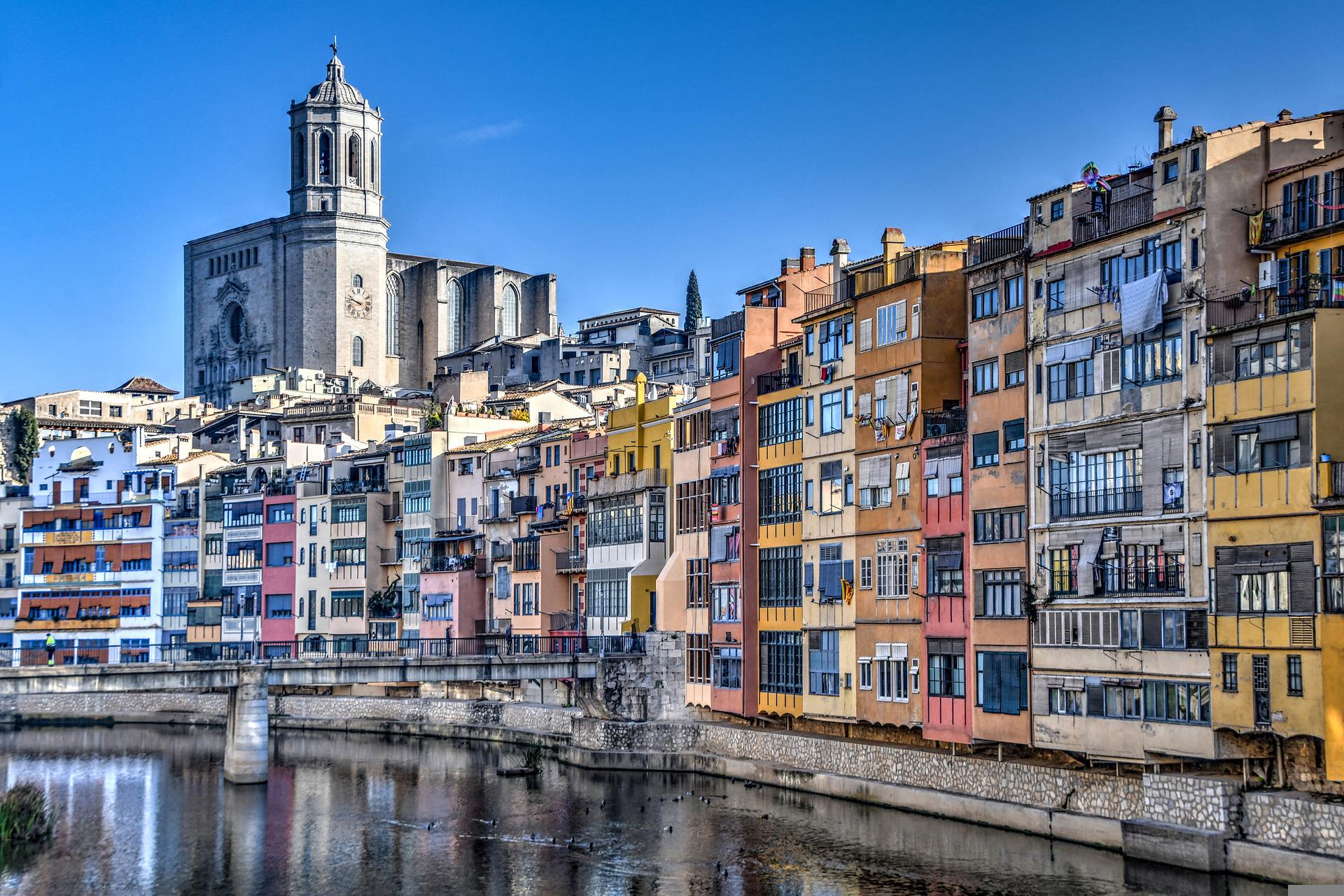 Los precios de la vivienda en España se homogeneizan tanto en alquiler como en venta