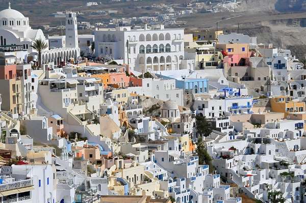 Grecia endurece la normativa relativa a las Golden Visa para luchar contra la crisis inmobiliaria