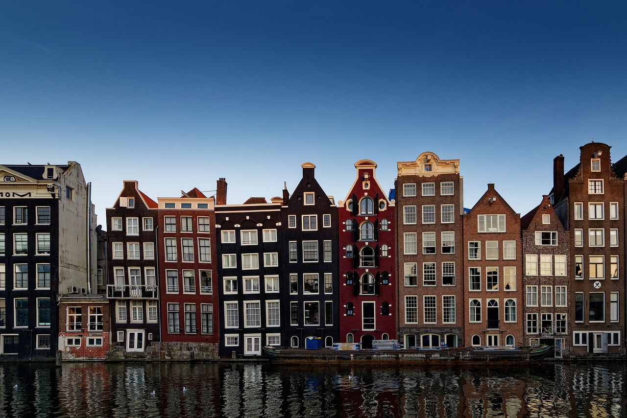 Ámsterdam tomará medidas, como lo limitar el precio de los alquileres o la construcción de nuevos pisos, para tratar la situación de la vivienda en la ciudad