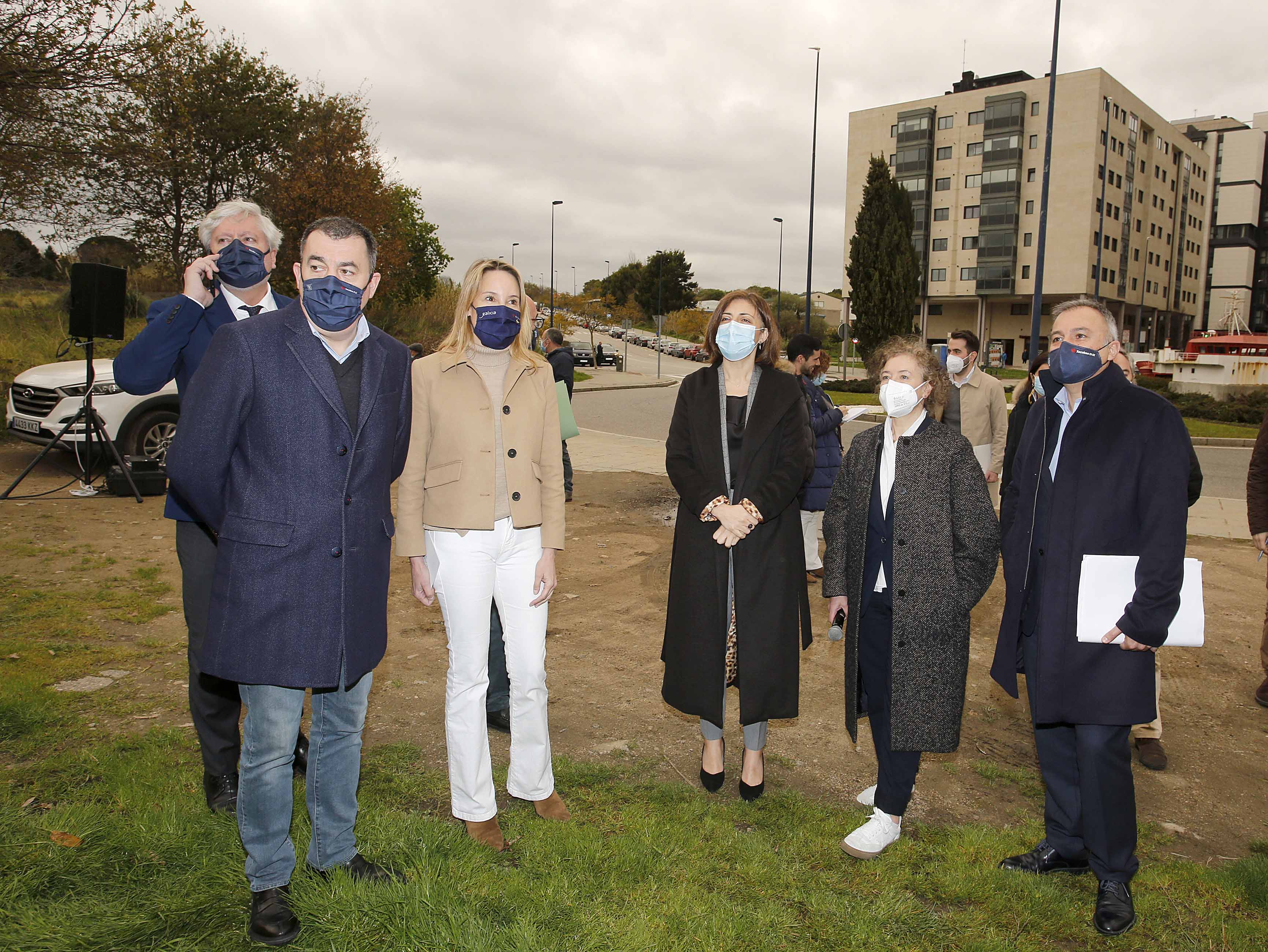  Los conselleiros de Cultura, Educación y Universidad y de Medio Ambiente, Territorio y Vivienda presentan el plan funcional del IES La Xunta avanza la construcción del nuevo instituto de Navia, con una inversión de cerca de 12M€ y capacidad para alrededo