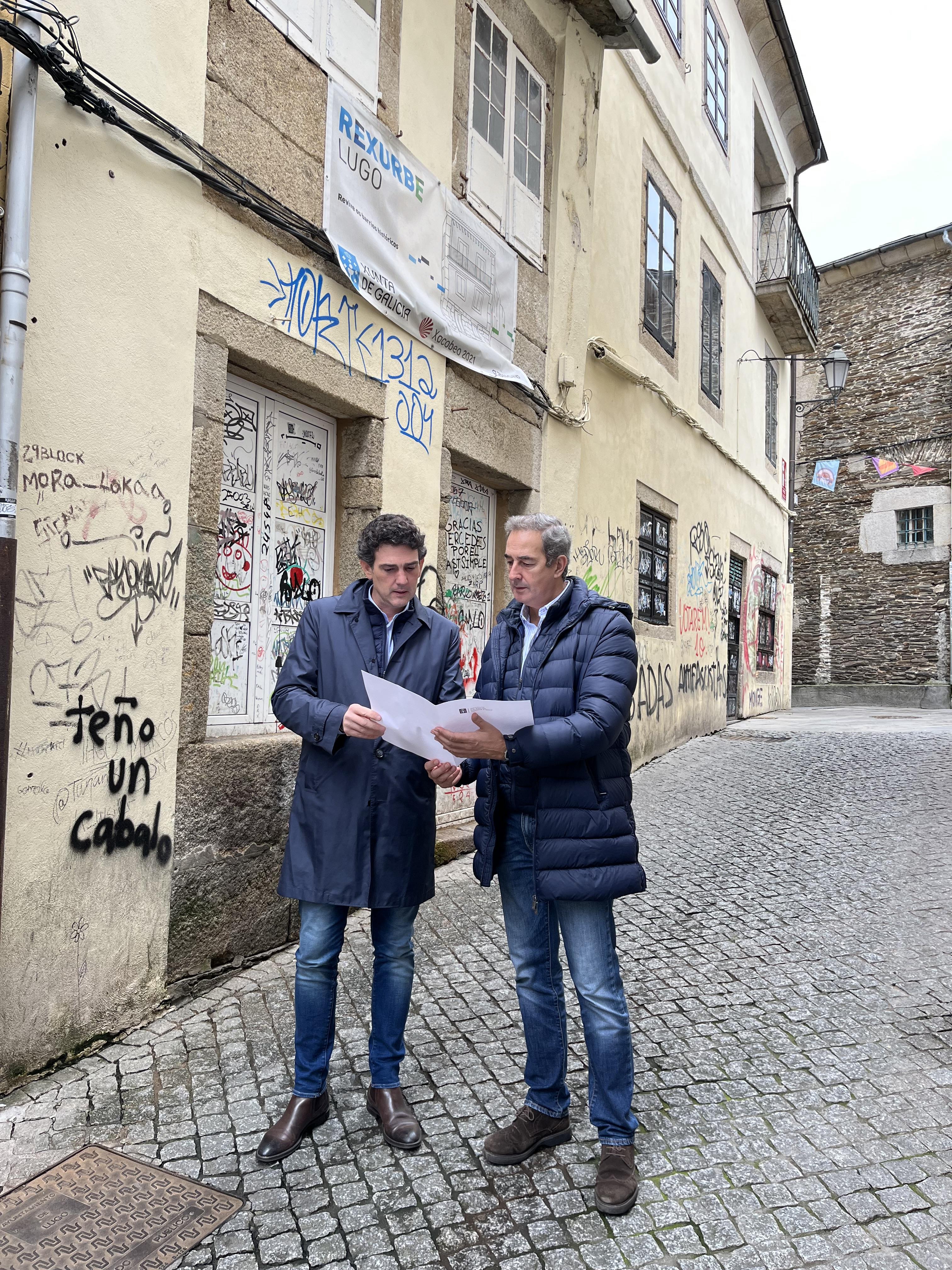 Adjudicados el proyecto y la dirección de obra para rehabilitar dos inmuebles en la calle Catedral, en A Tinería en Lugo