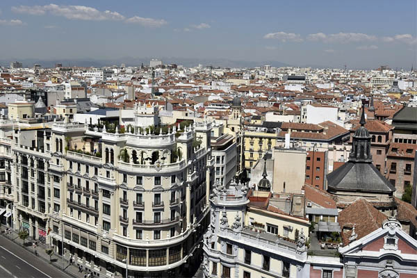 Os mozos e mozas españois menores de 30 anos, non poden alugar nin mercar unha vivenda, segundo Eurostat