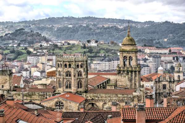  La Xunta inicia el procedimiento para adjudicar cinco viviendas protegidas de promoción privada en la ciudad de Ourense