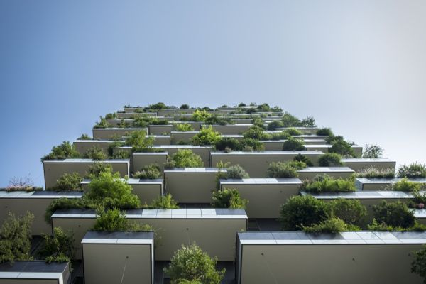 Las nuevas normas en Madrid promueven más balcones, más grandes y edificios con "factor verde"