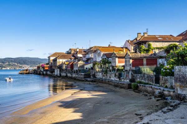 Las viviendas de uso vacacional suponen ya el 60% de la oferta de plazas turísticas en Pontevedra