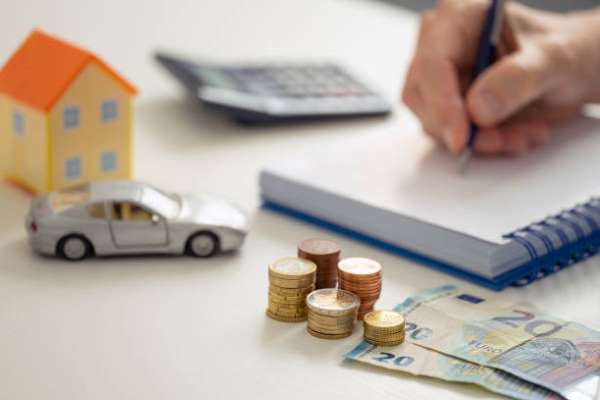 El precio de la vivienda desciende en Lalín y A Estrada en el segundo trimestre, según Fotocasa