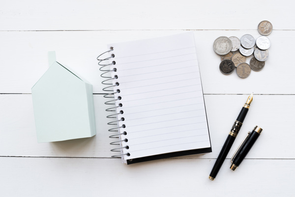 El banco central de Islandia sube los tipos de interés por temor a una posible burbuja