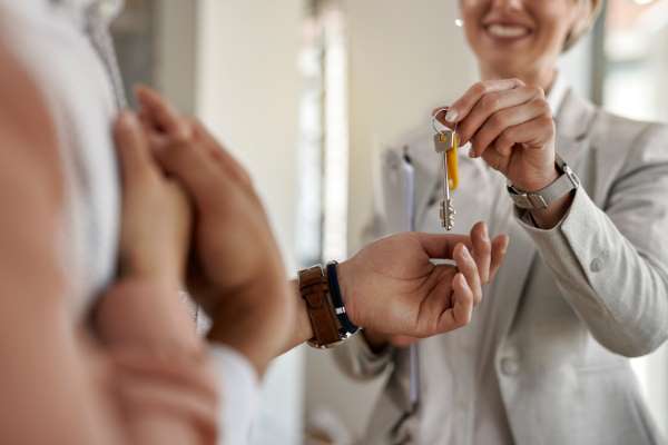 Según Clikalia, el porcentaje de personas que cumplen los requisitos para pedir un préstamo baja un 34%