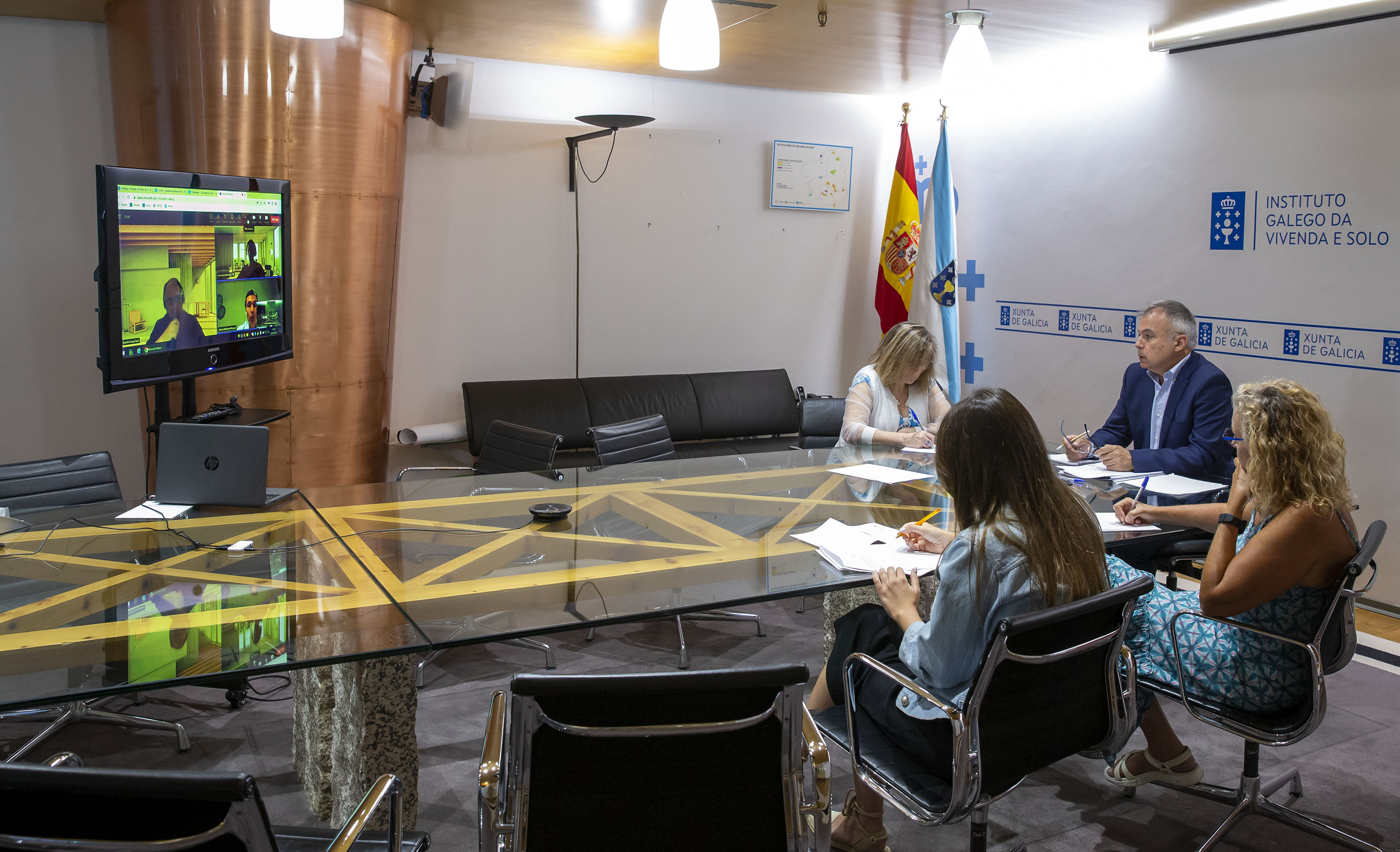 La Xunta reclama a la Sareb a cesión gratuita de viviendas para destinarlas a alquiler social