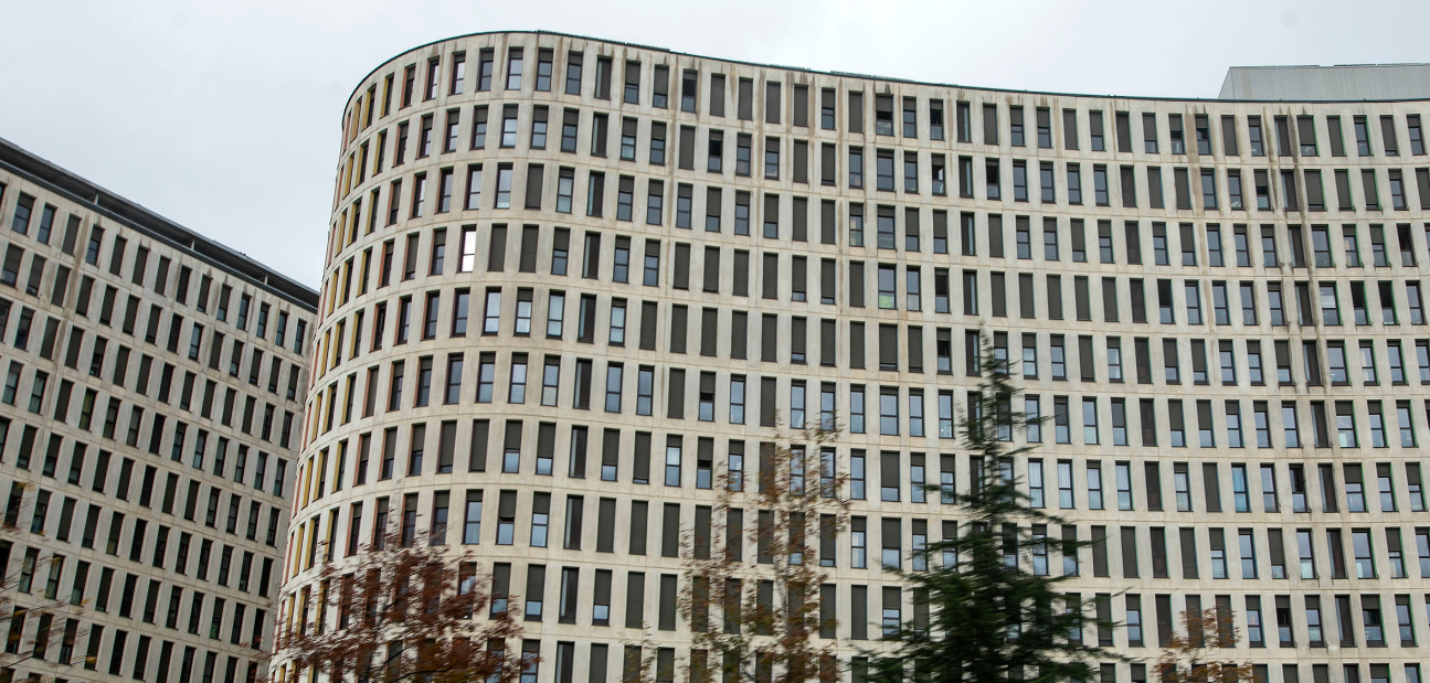 La Xunta inicia los trámites para abrir una Comisión Bilateral con el Estado e intentar resolver las dudas competenciales de la nueva Ley por el derecho a la vivienda