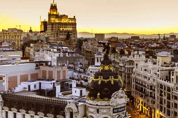 A Comunidade de Madrid presentará un recurso á sentenza que anula a venda de vivendas públicas a un fondo de investimento en 2013