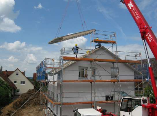 El precio de la vivienda de construcción nueva subiría un 3% en 2024, según CBRE Group