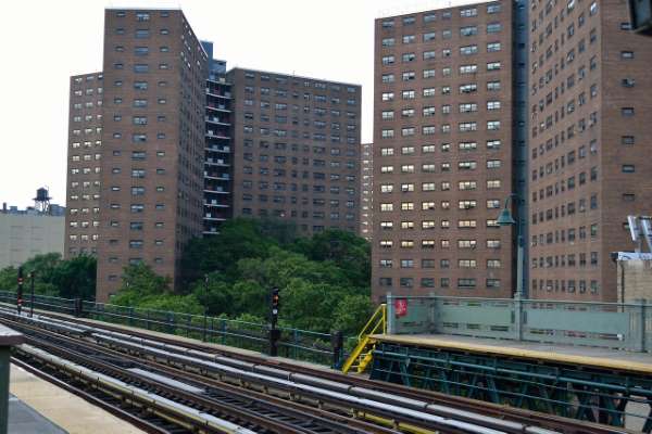 El Tribunal Supremo de EEUU rechaza modificar la Ley de control de alquileres de Nueva York