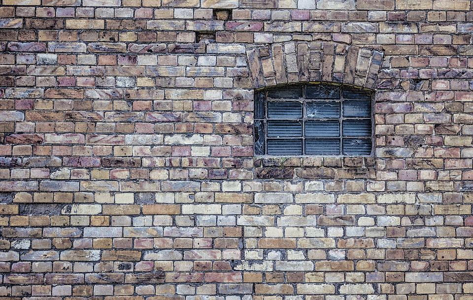 El Ayuntamiento de Covelo rehabilitará antiguas casas de los Maestros para destinar la vivienda social