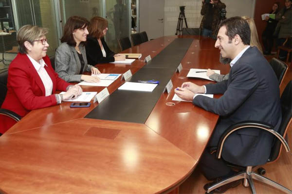  Case 5.000 edificacións de 80 concellos costeiros veranse afectados pola modificación do regulamento da Lei de Costas