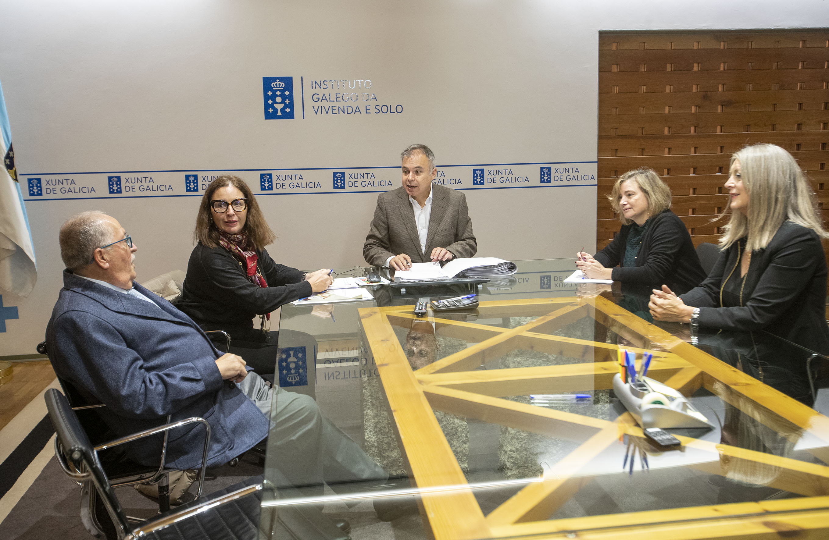 La Xunta regulará un registro de agentes intermediarios en el ámbito de la vivienda para dotar de seguridad jurídica al sector